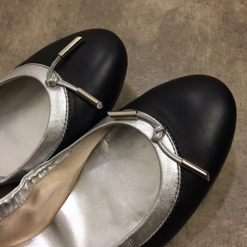 Tod's Women's Ballet Flats Size 8 Soft Leather - Picture 8 of 8